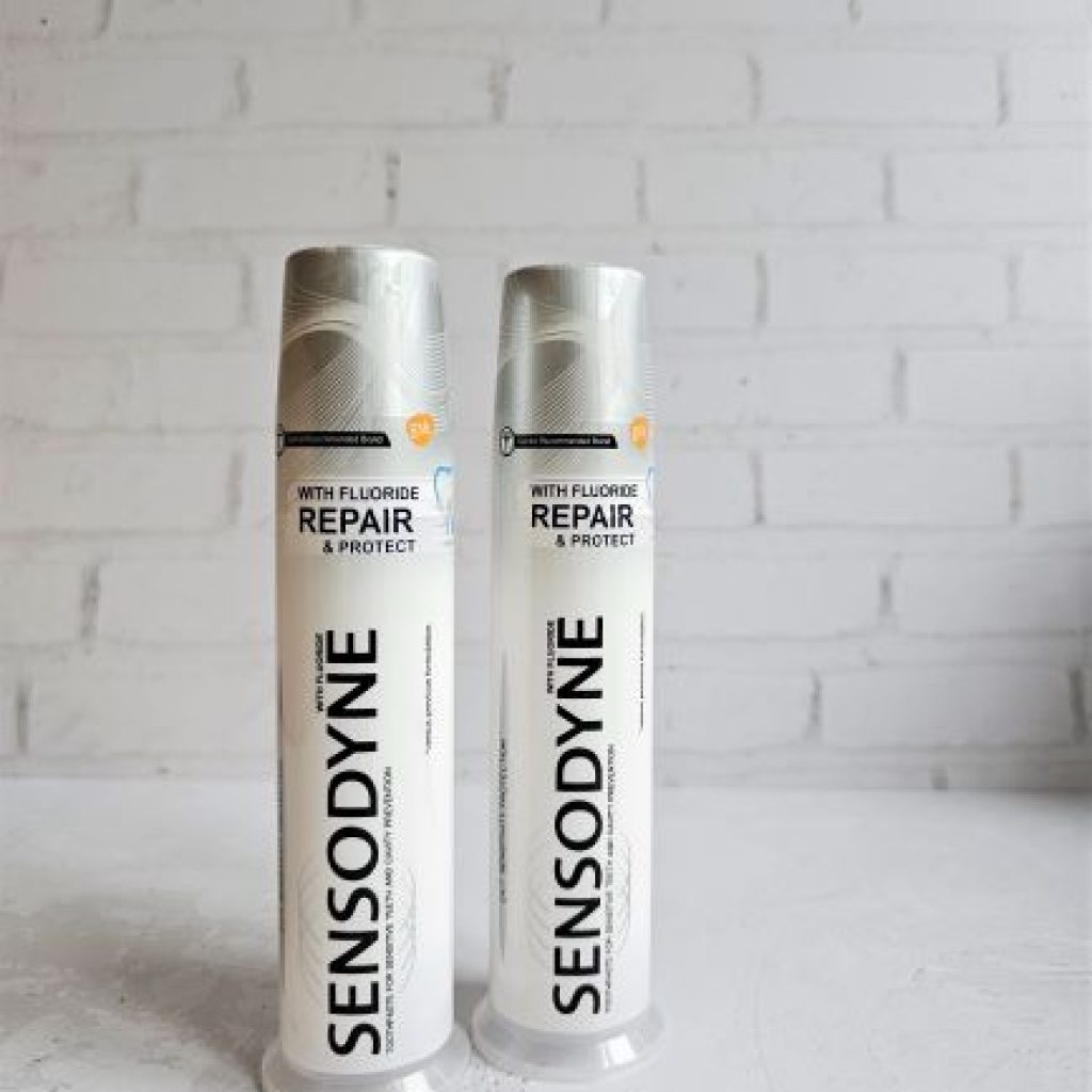 خمیردندان پمپی سنسوداین ترمیم کننده با فلوراید Sensodyne Repair & Protect